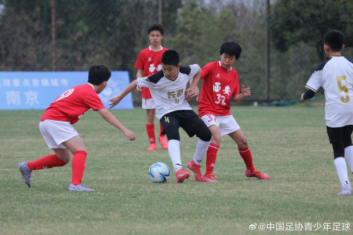中国足球联赛精彩瞬间集锦一览