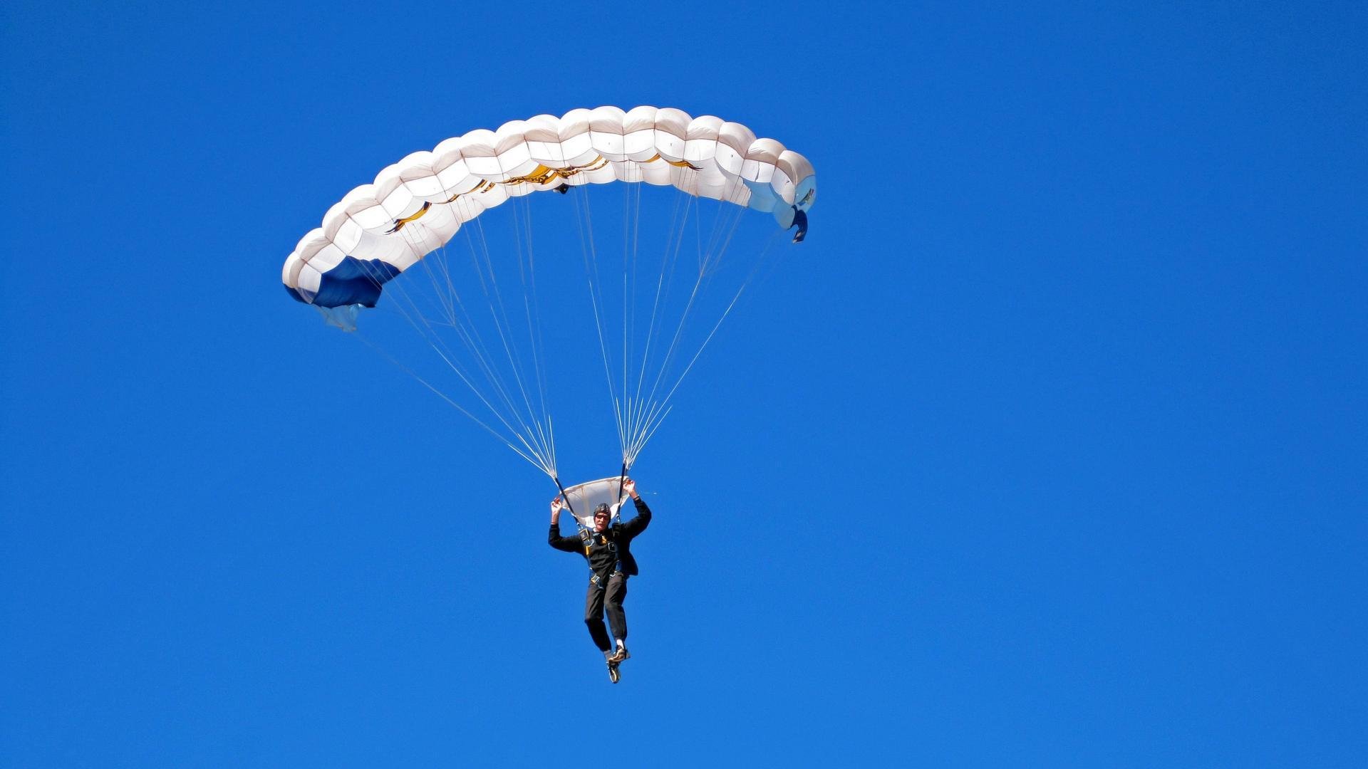 九游手游官网-足球文化节北京举办，百支草根队齐聚角逐，足球文化节开幕式